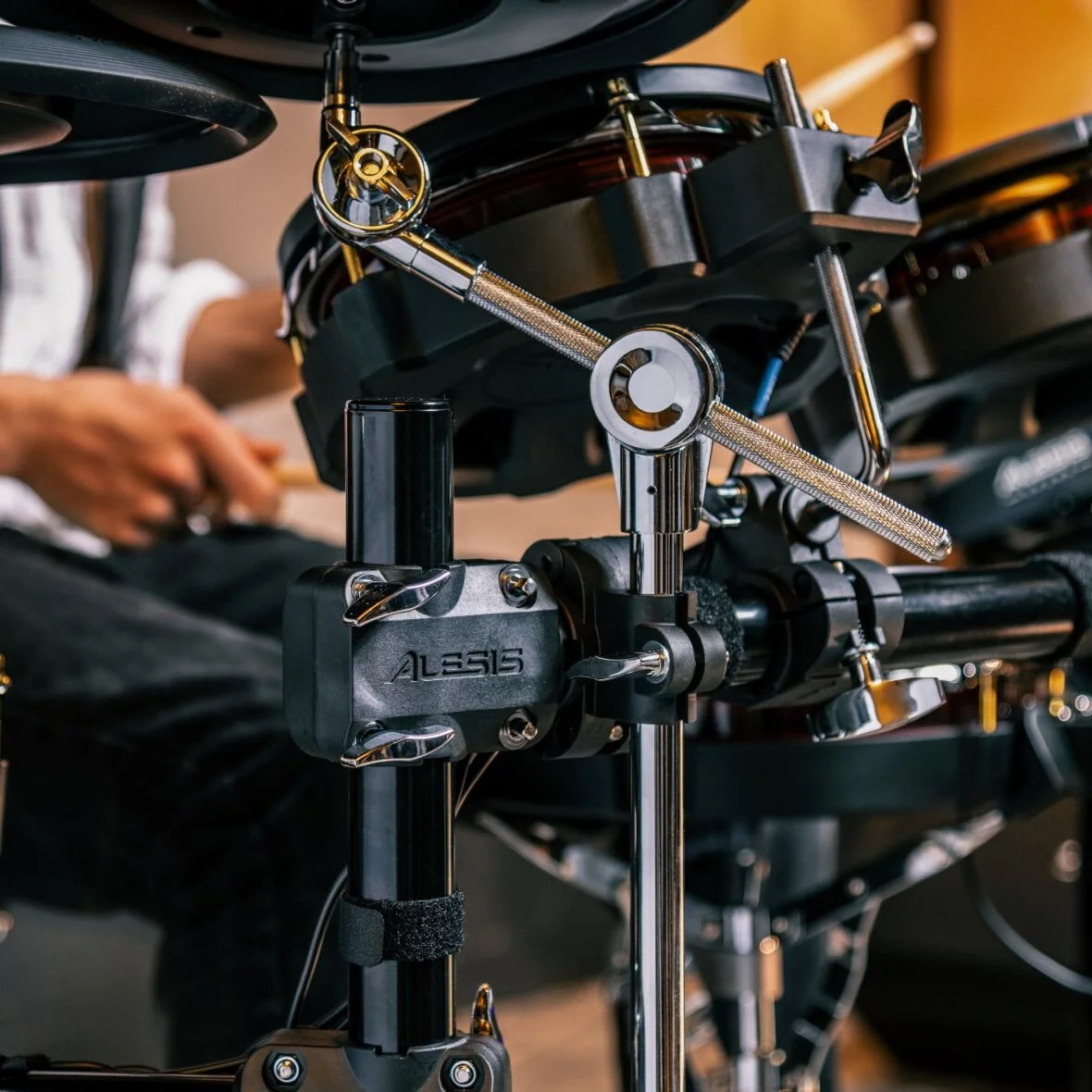 Alesis Strata Core Alesis Strata Core