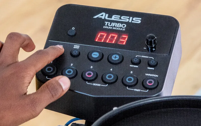 Alesis Turbo Mesh Kit Alesis Turbo Mesh Kit