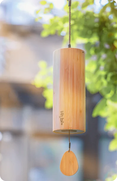 Отборный бамбук и металлический резонатор Отборный бамбук и металлический резонатор