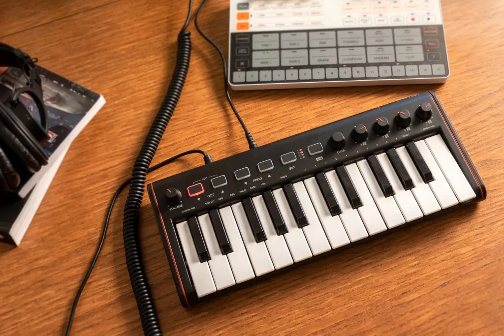 iRig Keys 2 Mini iRig Keys 2 Mini