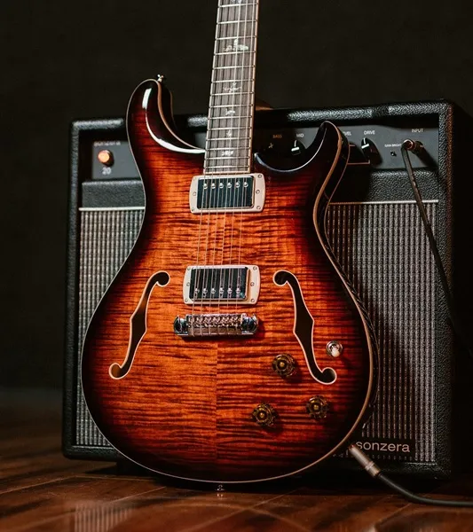 PRS SE Hollowbody II Piezo PRS SE Hollowbody II Piezo
