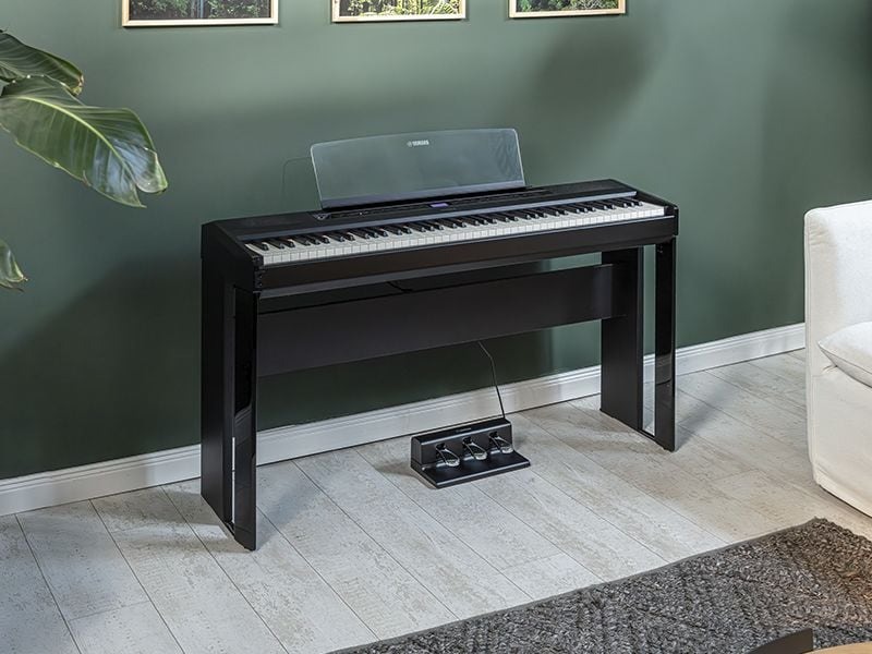 Yamaha P-525 опційні стійка та педаль 