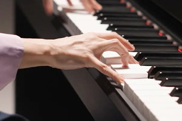 Yamaha Arius YDP-S36 клавіатура Yamaha Arius YDP-S36 клавіатура