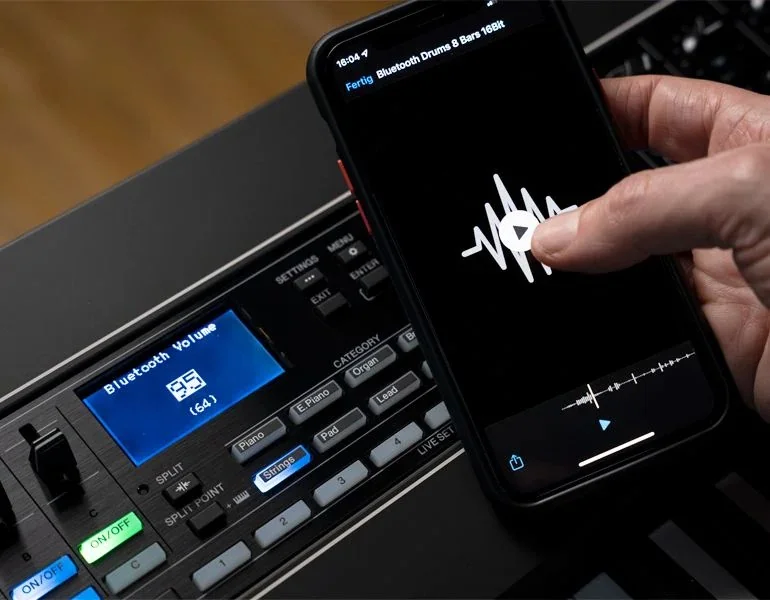 Yamaha CK61 Bluetooth Audio Yamaha CK61 Bluetooth Audio