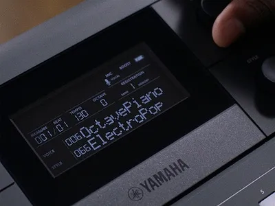 Універсальність і мобільність YAMAHA PSR-E483