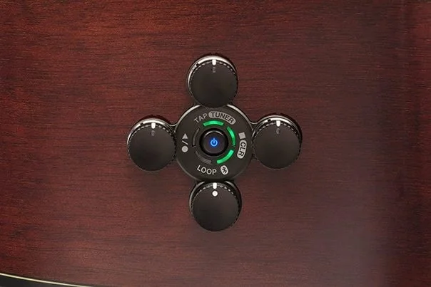 Налаштуйте ефекти і лупер за допомогою бічних кнопок Налаштуйте ефекти і лупер за допомогою бічних кнопок