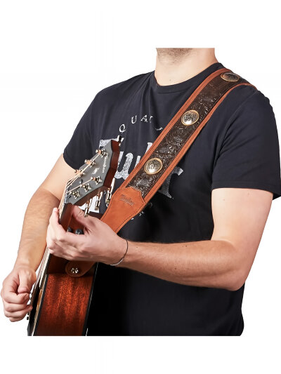 Ремінь для гітари Taylor Guitars Grand Pacific 3" Nickel Concho Leather Strap