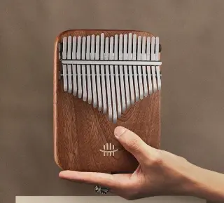 Hluru KY21 Sandalwood