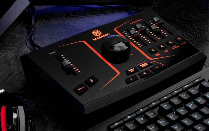 Аудіоінтерфейс Аудіоінтерфейс M-GAME SOLO