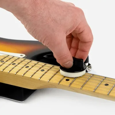 Очісник D'Addario XLR8 String Cleaner/Lubricant