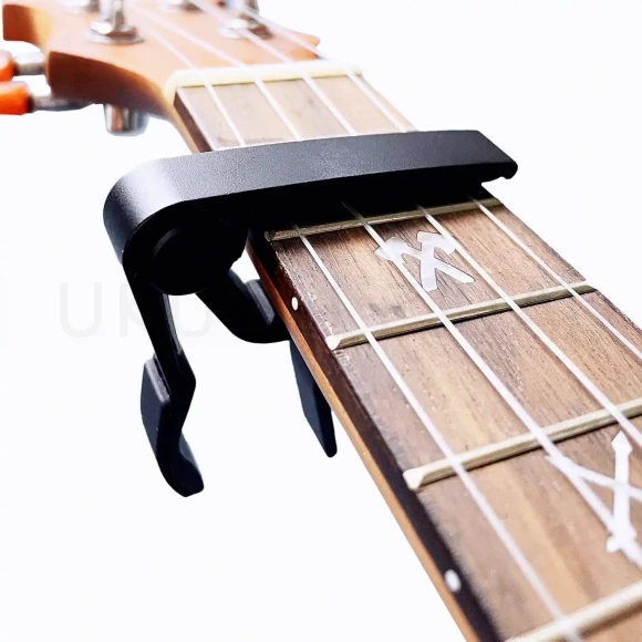 Каподастр Ukulele Metall Capo Overtone