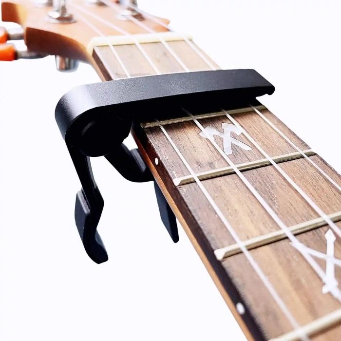 Каподастр Каподастр Ukulele Metall Capo Overtone