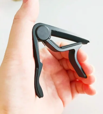 Каподастр Ukulele Metall Capo Overtone