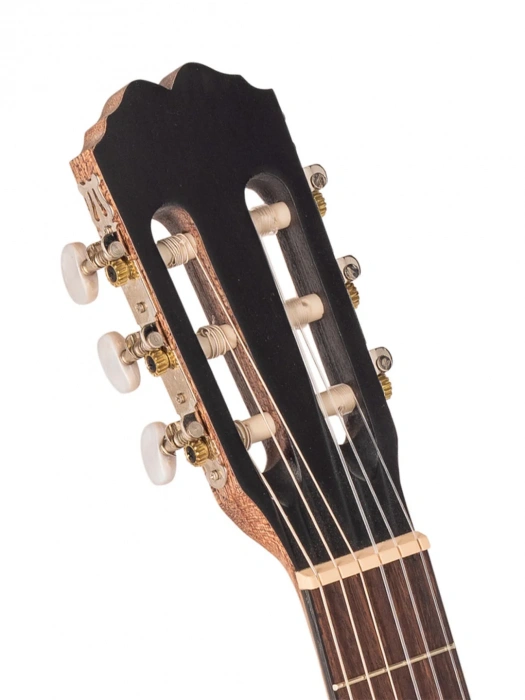 Класична гітара зі звукознімачем Класична гітара зі звукознімачем Admira Lena EC