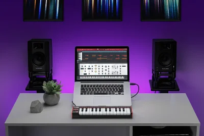 MIDI клавіатура AKAI LPK25 MKII