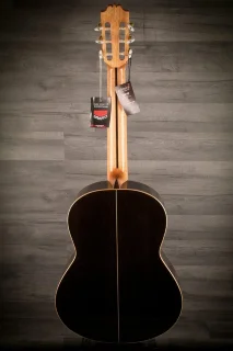 Admira A8