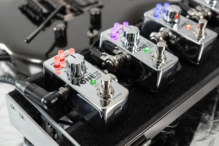 Гітарний процесор Гітарний процесор IK Multimedia ToneX One Joe Satriani Limited Edition