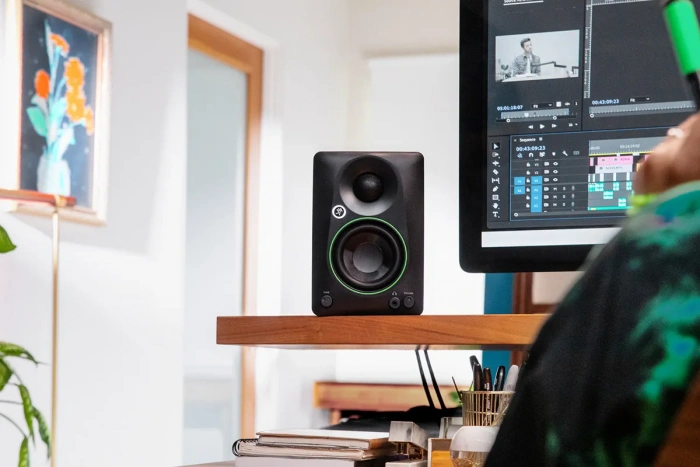 Студійний монітор Студійний монітор Mackie CR3.5BT GEN 3