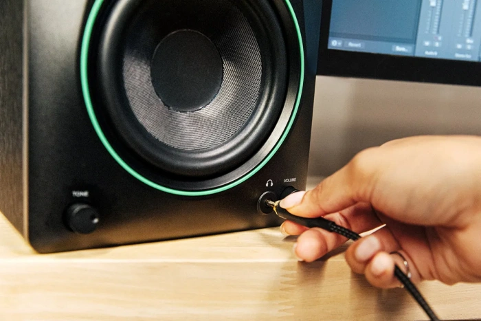 Студійний монітор Студійний монітор Mackie CR3.5BT GEN 3