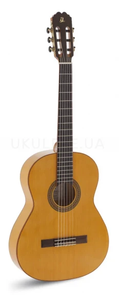 Классическая гитара Admira Triana 3/4