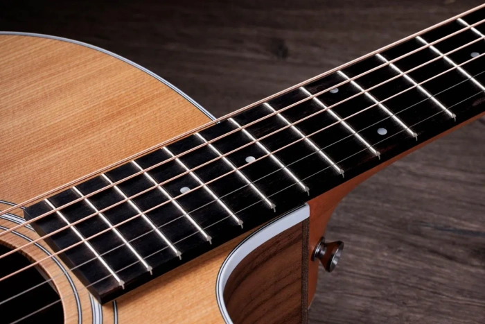 Електро-акустична гітара Електро-акустична гітара Taylor Guitars 214CE