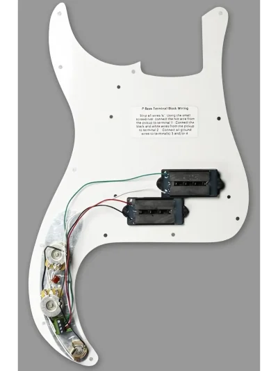 Панель Dimarzio FB2100WA1BK Model P P-Bass Replacement Pickguard