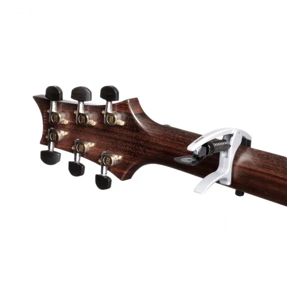 Каподастр D'Addario PW-CP-09S Tri-Action Capo (Silver) Каподастр D'Addario PW-CP-09S Tri-Action Capo (Silver)