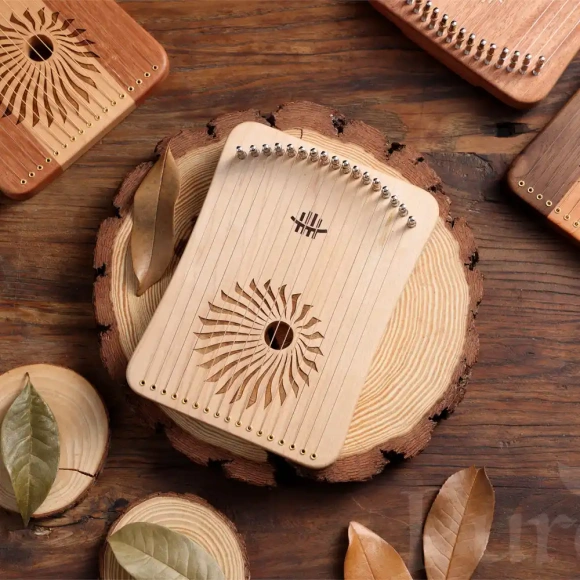 Лира Hluru Kalyre 17 strings Maple