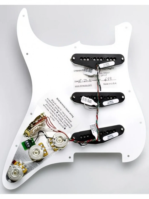 Dimarzio FG2108WA3 HS Strat Replacement Pickguard