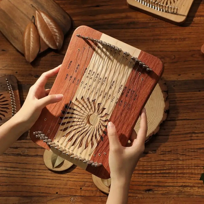 ЛІра ЛІра Hluru Kalyre 17 strings Maple＆Zambian Padauk