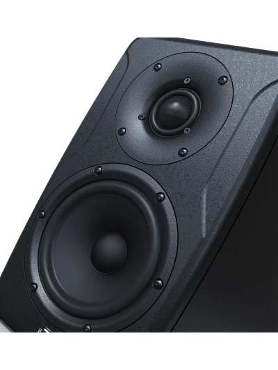 Студійний монітор IK Multimedia iLoud Precision 6