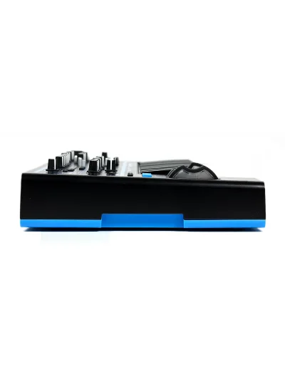 Синтезатор Novation Bass Station II