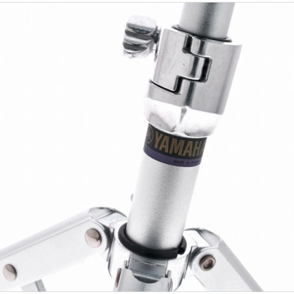 Стойка для барабана Yamaha SS3 Crosstown Snare Stand Стойка для барабана Yamaha SS3 Crosstown Snare Stand