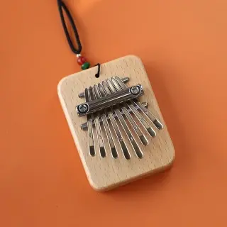 Overtone Mini Kalimba 8 Keys Wood Classic