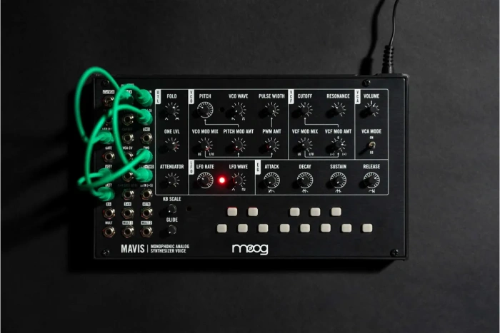Moog Mavis