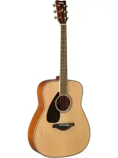 Yamaha FG820L