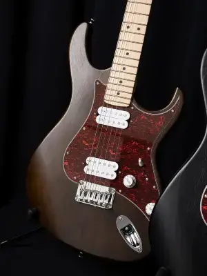 Електрогітара Cort G100HH (Open Pore Walnut)