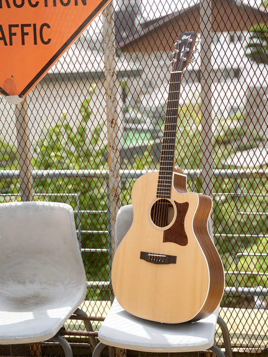 Електро-акустична гітара Електро-акустична гітара Cort GA1E (Open Pore)