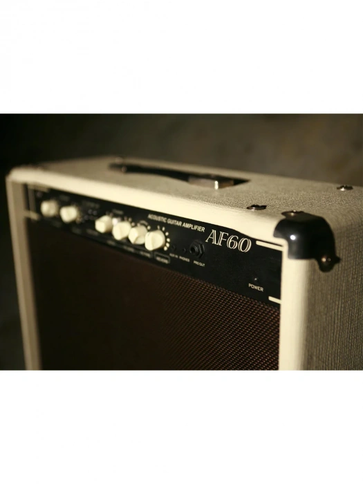 Комбопідсилювач Комбопідсилювач Cort AF60