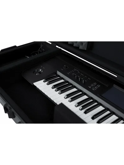 Кейс для синтезатора Gator GTSA-KEY76 TSA ATA Molded 76-note w/ Wheels