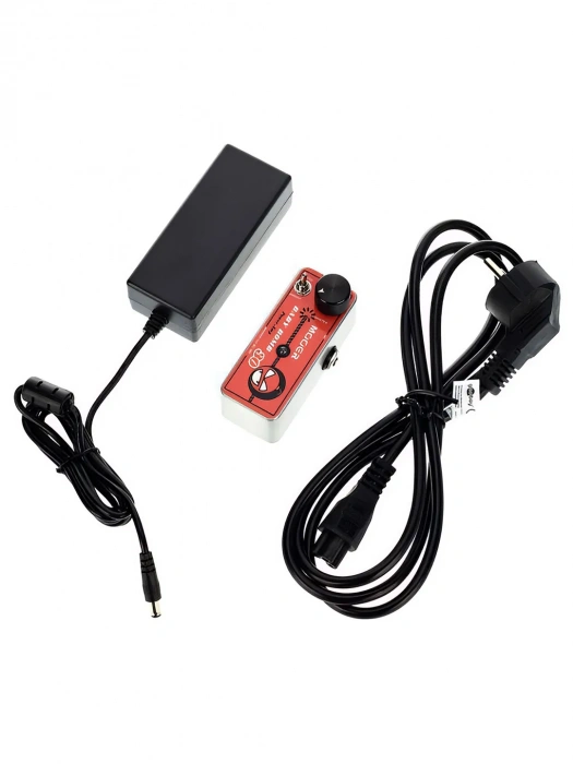 Гітарна педаль Гітарна педаль Mooer Baby Bomb 30