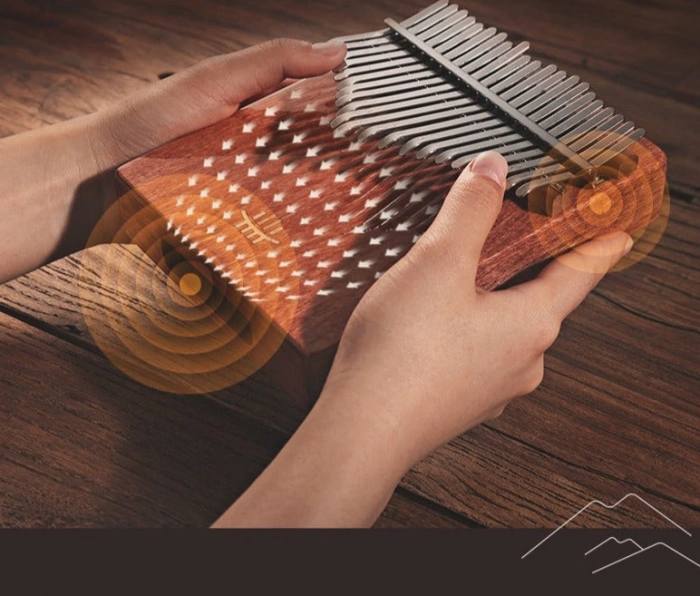 Hluru KC17 Zambian Padauk (17 нот, замбійский падук)