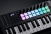 MIDI клавіатура Novation Launchkey Mini 25 MK4