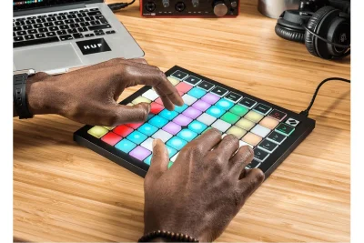 PAD контролер Novation Launchpad X