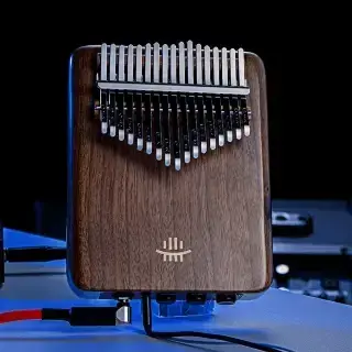 Hluru KEQ17 Black Walnut