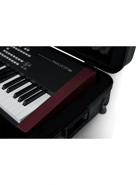 Кейс для синтезатора Кейс для синтезатора Gator GTSA-KEY88 TSA ATA Molded 88-note Keyboard Case w/ Wheels