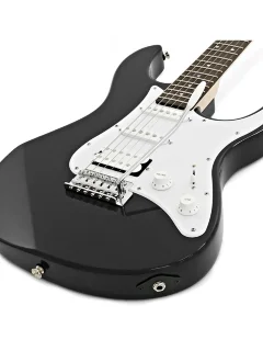 Yamaha Pacifica 012 (Black)