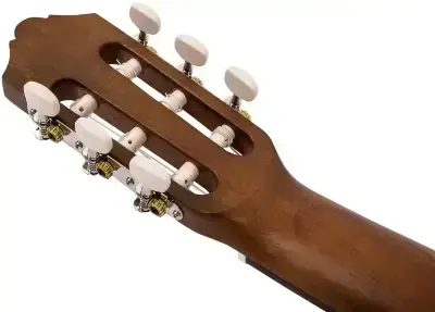 Класична гітара Yamaha C40