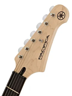 Yamaha Pacifica 012 (White)