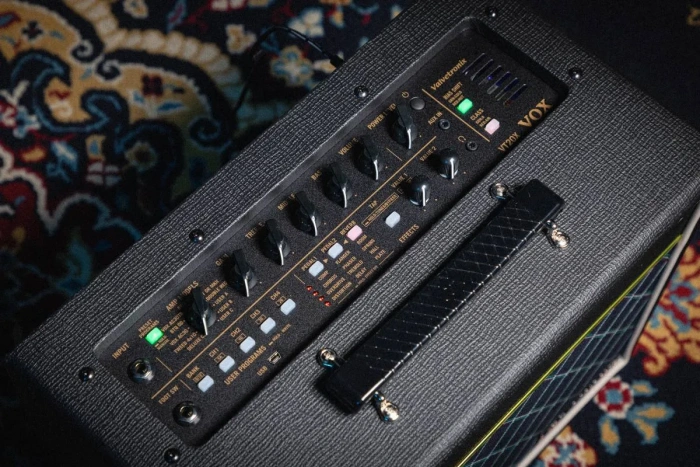 Комбопідсилювач Комбопідсилювач VOX VT20X Classic Blue